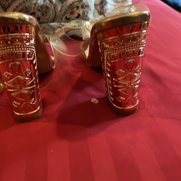 Platform heeled sandal type shoe - Picture 2 of 4